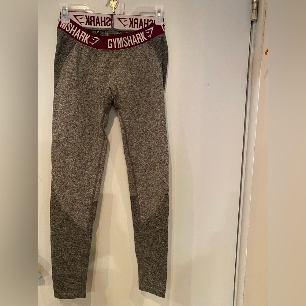Gymshark women leggings size medium